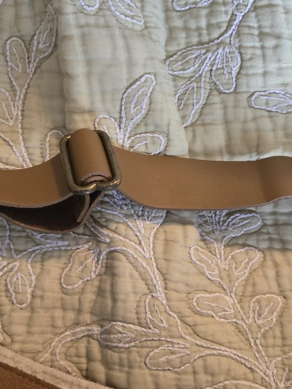 Gap Suede Shearling-Trim Shoulder Bag in Brown - Picture 5 of 10